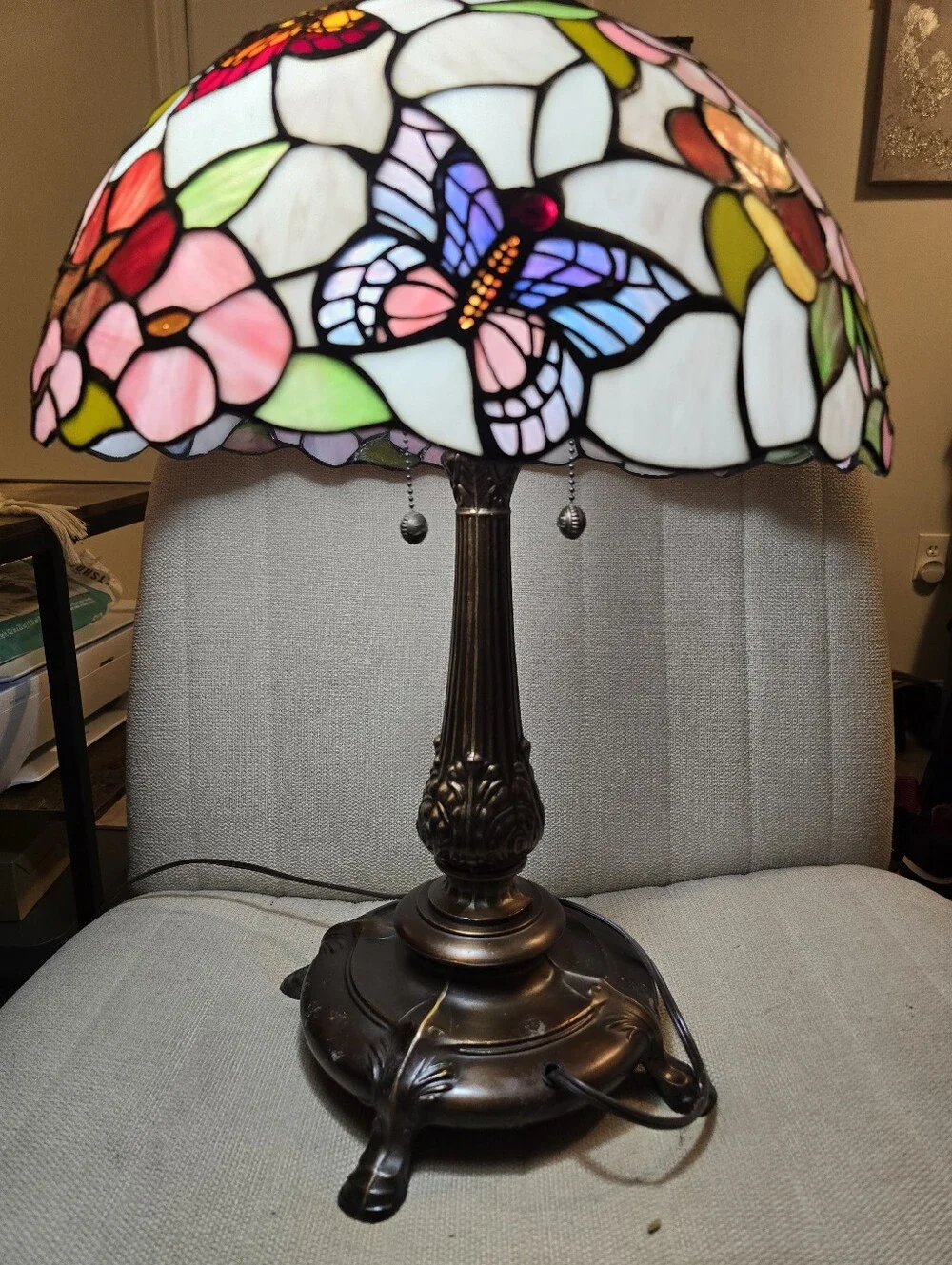 Dale Tiffany Butterfly Stained Glass Bronze Table Lamp